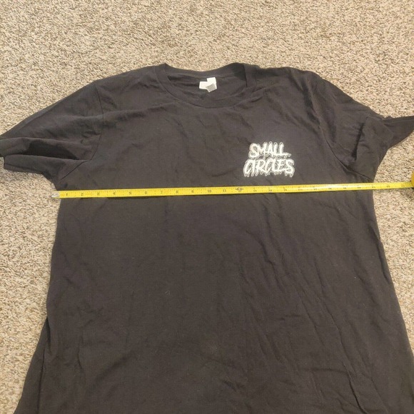 Small Circles Women's Graphic T-shirt Short Sleeve Size L Black Crewneck. - Picture 5 of 6